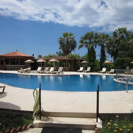 ホテル Asur & Asur ダルヤン