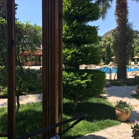 Asur & Aparts & Villas 3*