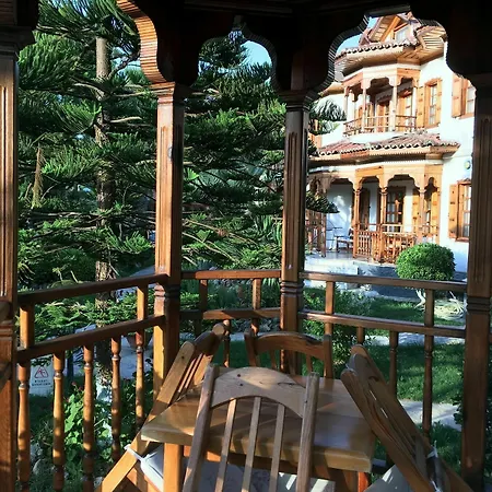 Asur & Aparts & Villas